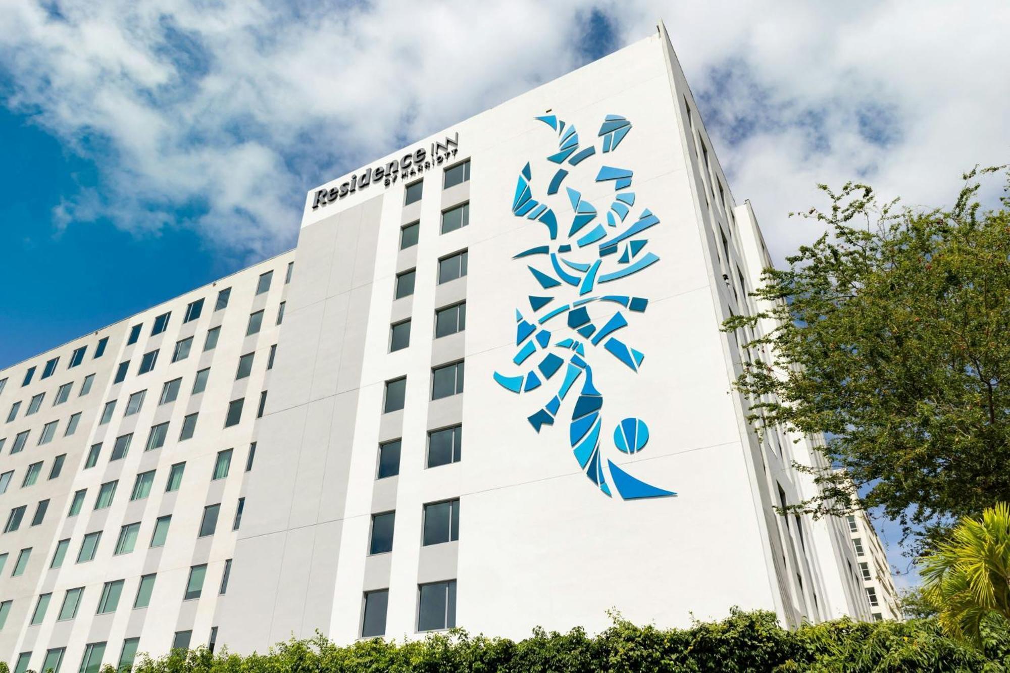 Residence Inn By Marriott San Juan Isla Verde ภายนอก รูปภาพ